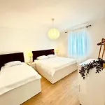 Lorena Apartmán Primošten
