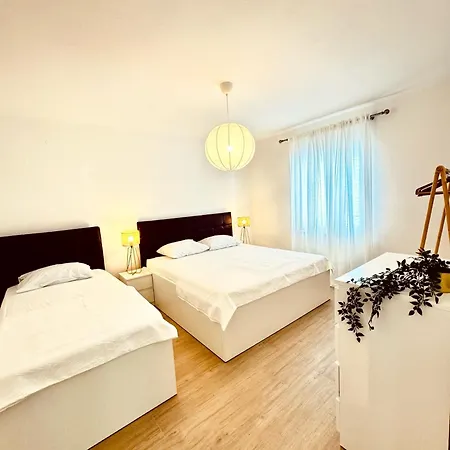 Lorena 公寓 普利莫顿